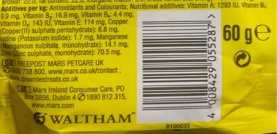 Dreamies Cat Snacks Mix Avec Saumon & Fromage - Nutrition facts