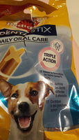 Dentastix, aliment complémentaire pour chiens entre 4 & 10kg, 80%de réduction de tartre - Product - fr