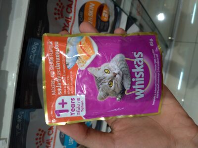 WHISKAS POUCH MACK SALMON FLAVOR 85/80GR - Product